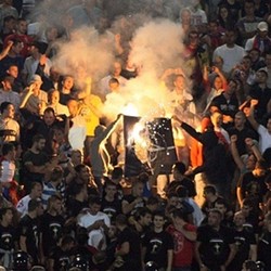 Anggap Albania yang Bersalah, Federasi Sepakbola Serbia Minta UEFA Menangkan Tuan Rumah