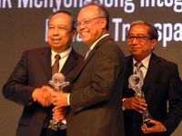 Bank DKI Raih Penghargaan ARA 2013
