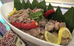 Masarap! Nasi Goreng Lemak Kepiting dan Kare- kare Khas Filipina di Hotel Borobudur