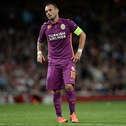 Masalah Gaji Sneijder Sudah Beres