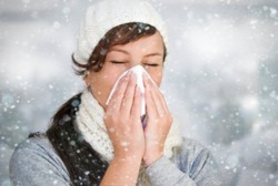 Dokter Ini Sebut Madu dan Lemon Lebih Ampuh Usir Batuk Daripada Obat