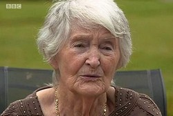 Kadung Jual Rumah untuk Pengobatan, Lansia Ini Ternyata Tidak Pikun