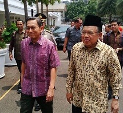 Bertemu di Istana, Boediono dan JK Silaturahmi dan Bahas Kerja Wapres