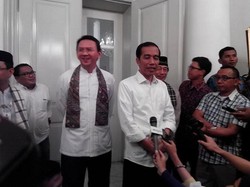 Saling Canda, Begini Gaya Jokowi-Ahok Sebelum Berpisah