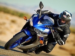 Kenapa R25, di Amerika dan Eropa Kapasitas Mesinnya 320 cc, Yamaha?