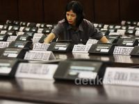 Jelang Pelantikan Presiden, Gedung MPR Dibersihkan