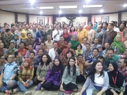 Dahlan Iskan, Menteri Penggagas Rapat Via BBM Hingga Pangkas Jumlah Pejabat