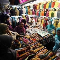Jual Jaket Impor Asal Tiongkok di Tanah Abang, Sebulan Raup Rp 50 Juta