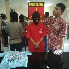 Berbuat Mesum di Semak-semak, Tiga Orang Diamankan Satpam