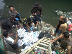 Uang Ratusan Ribu Rupiah Ditemukan Dekat Mayat Pria di Sungai Citepus