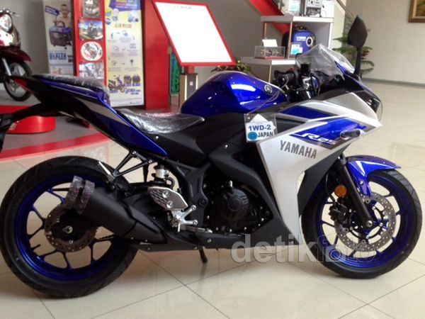 Yamaha Ekspor R25 ke Jepang