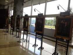 Jelang Pelantikan Jokowi, Foto 6 Presiden RI Dipajang di Gedung DPR