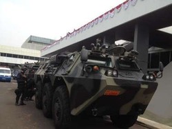 Anggota DPR Minta Panser-panser di Depan Gedung DPR Ditarik