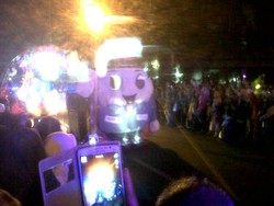 Ribuan Warga Padati Jalan Merdeka Saksikan Bandung Caang Festival