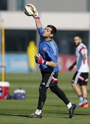 Tampil Buruk di Timnas Tak Ancam Posisi Casillas di Madrid