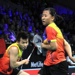 Tumbangkan Jagoan Tuan Rumah, Riky/Richi ke Semifinal