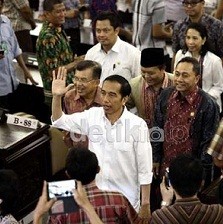 Danpaspamres Bareng Brigjen Andika Cek Ruang Paripurna Pelantikan Jokowi