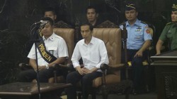 Pertama Kalinya, Jokowi Duduki Kursi Tua Peninggalan Soeharto di MPR
