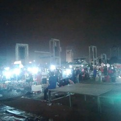 Begini Persiapan Terakhir Panggung Syukuran Rakyat Jokowi-JK di Monas