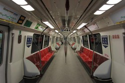 Begitu Mudah Jalan-jalan Naik MRT di Singapura