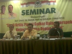 Akbar Tandjung : 100 Hari Pertama, Jokowi Harus Selesaikan Masalah BBM