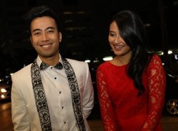 Vidi Aldiano Gandeng Cewek Cantik ke Pernikahan Raffi dan Nagita