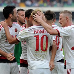 Honda Dua Gol, Milan Gebuk Hellas Verona 3-1