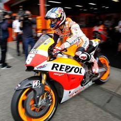Kalau Saja Tidak Ditabrak Iannone, Pedrosa Yakin Dapat Podium