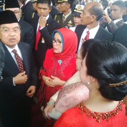 Menguping Obrolan Santai JK, Mega, Puan dan OSO di Gedung MPR