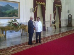 Bertemu di Istana, PM Malaysia Ajak Jokowi Selfie