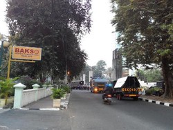 4 Jam Jelang Pelantikan Jokowi-JK, Kompleks DPR/MPR Dikelilingi Polisi