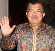 Dilantik Jadi Wapres, JK Pakai Sepatu Cibaduyut dan Jas Bekas