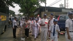 Ribuan Siswa Siap Sambut Kepulangan SBY ke Cikeas