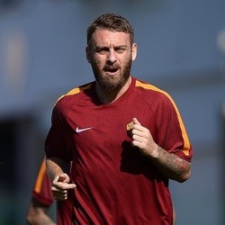 De Rossi: Seri Lawan Bayern Bukanlah Hasil Buruk