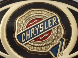 Chrysler Recall Lebih dari 900.000 Unit Mobil