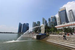 Begini Penampakan Patung Merlion dari Dekat