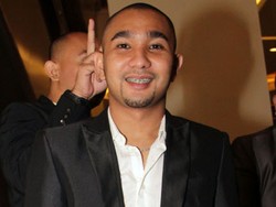 Ayu Ting Ting Sempat Bertemu Enji di Resepsi Raffi-Nagita?