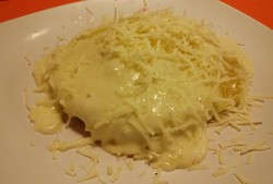 Surabi Teras: Manis Lembut Surabi Durian Keju yang Spesial Khas Bandung