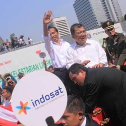 Jokowi Lewat, Karyawan Indosat Suarakan Buyback & Kasus Indar