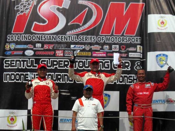 Juara Nasional Kawinkan Gelar di Sentul