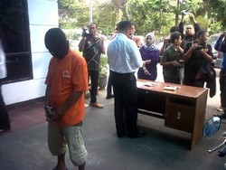 Pengakuan Keji Kuli Bangunan di Bandung yang Cabuli 2 Anak Selingkuhannya