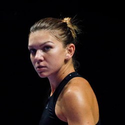 Bouchard Takluk dari Halep di Laga Perdana