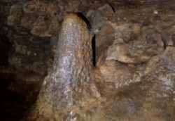 Mitos di Gua Pindul yang Bikin Pria Perkasa & Wanita Awet Muda