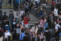 Heboh! Tim Dream Destination Japan Menari di Tengah Shibuya