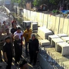 Antisipasi Banjir Saat Penghujan, Risma Sidak Proyek Rumah Pompa
