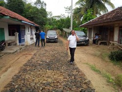 Pensiun Jadi Menteri, Dahlan Iskan Mengembara ke Cianjur Selatan