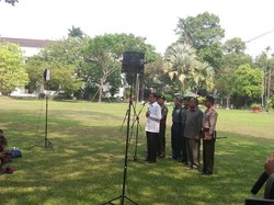 Jokowi: 8 Nama Tak Diperbolehkan Jadi Menteri oleh KPK dan PPATK