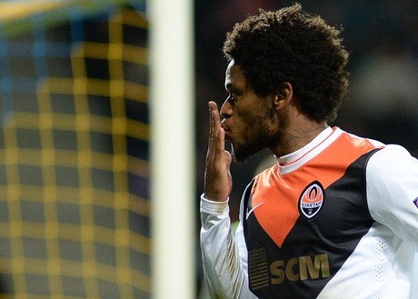 Luiz Adriano Samai Rekor Messi
