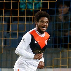 Luiz Adriano Lima Gol, Shakhtar Hancurkan BATE 7-0