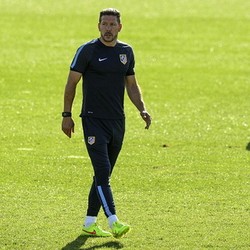 Simeone Tuntut Atletico Main Smart